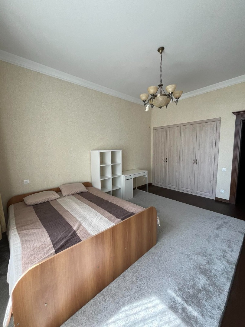 продажа трехкомнатной квартиры номер A-173224 в Приморском районе, фото номер 16